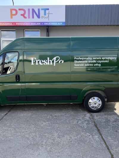 558192933_1299781195492447_8213169788119892616_n